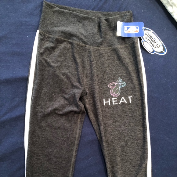 NWT Miami Heat Concepts Women's Centerline Knit Leggings - Charcoal Size small - Picture 1 of 3